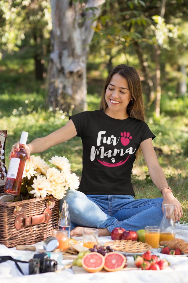 Dog Mom 37-2 Mockup