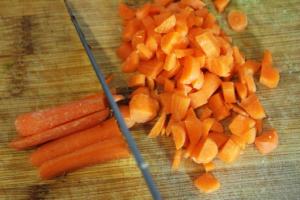 Karottenstückchen